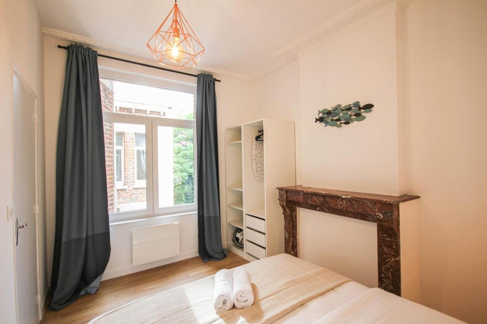 Fully-Equipped Apartment In City Center + Parking Lila Exterior foto